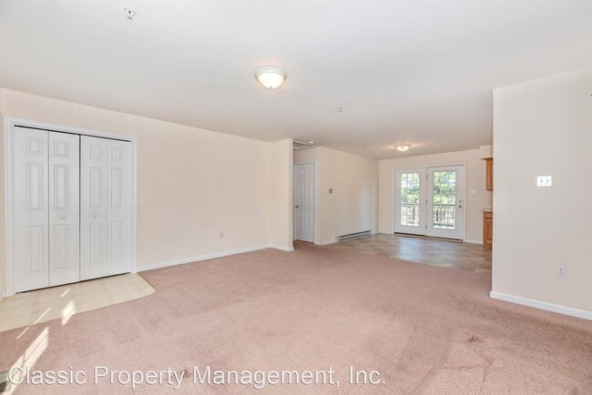 Building Photo - 3 br, 2 bath House - 4424B Valley View Road