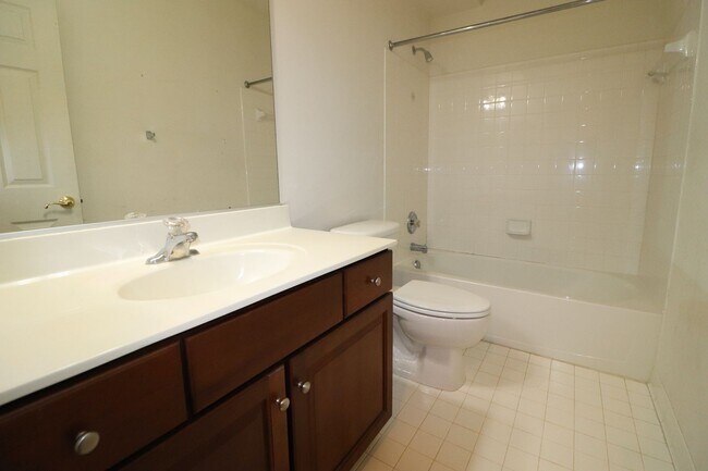 Building Photo - 4635 Battenburg Ln