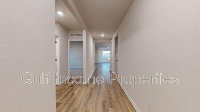 Building Photo - 18220 Canopy Pl