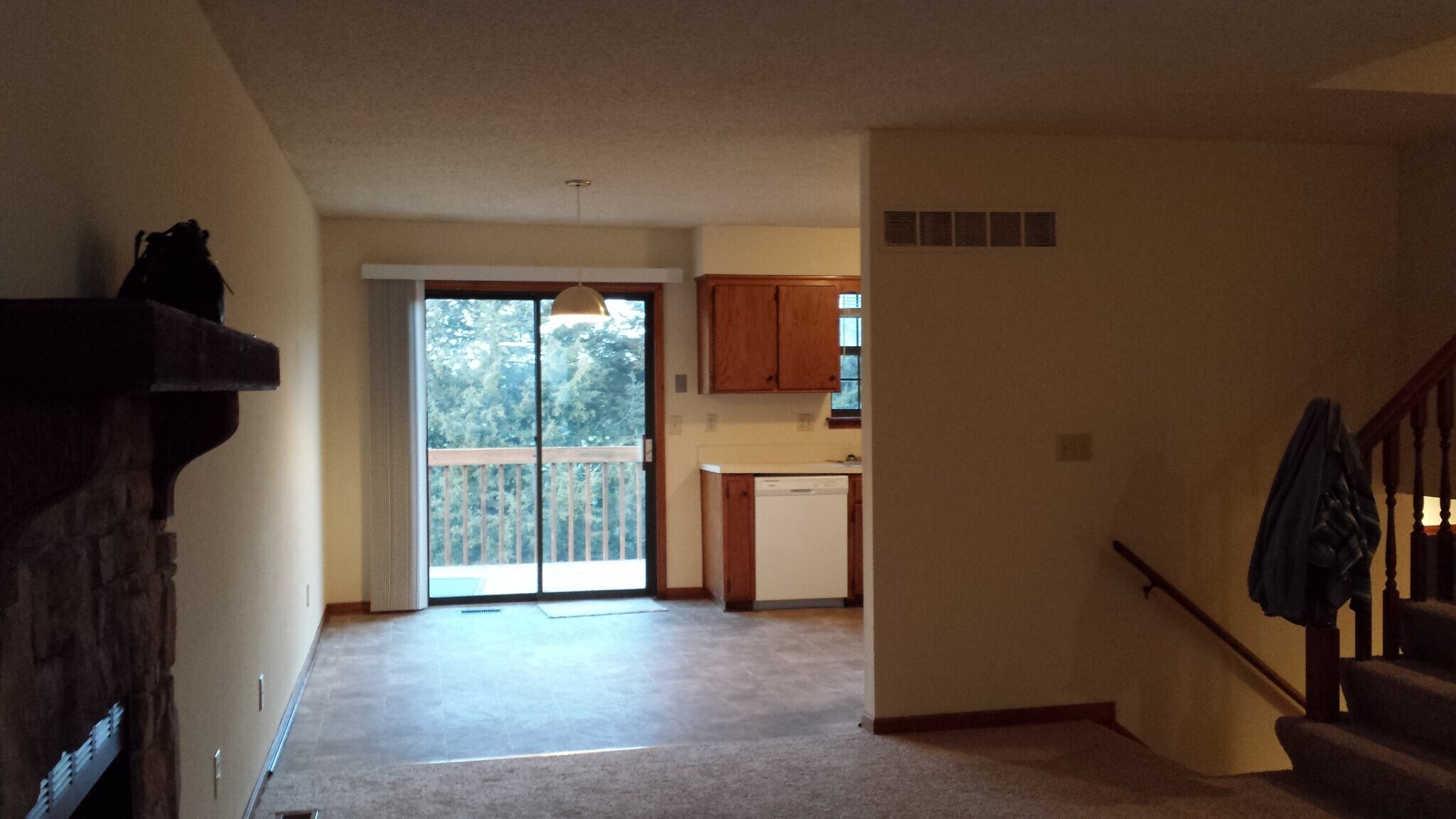 Building Photo - 1726 W Prairie St