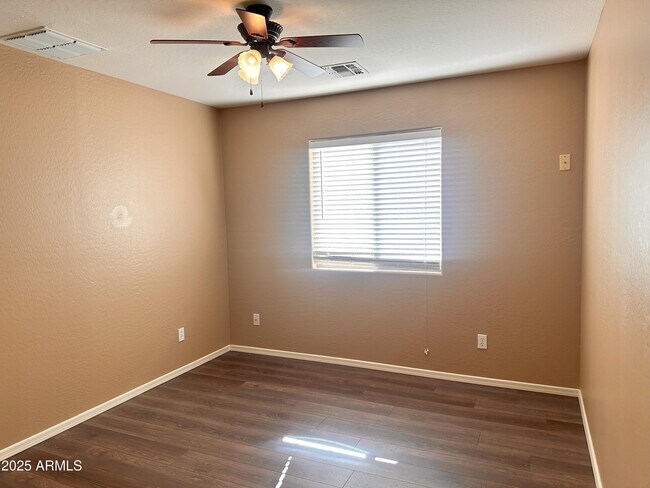 Building Photo - 3854 E Battala Ave