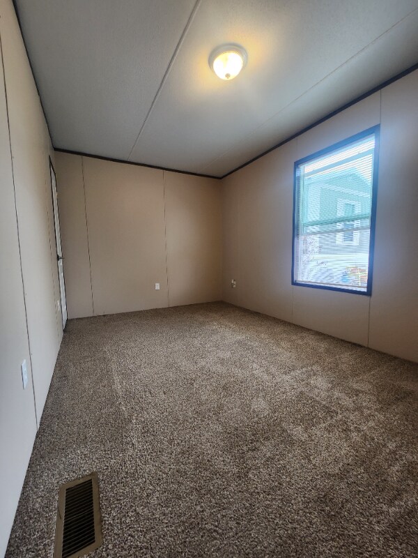 Building Photo - 1269 N Adkins Hill Rd