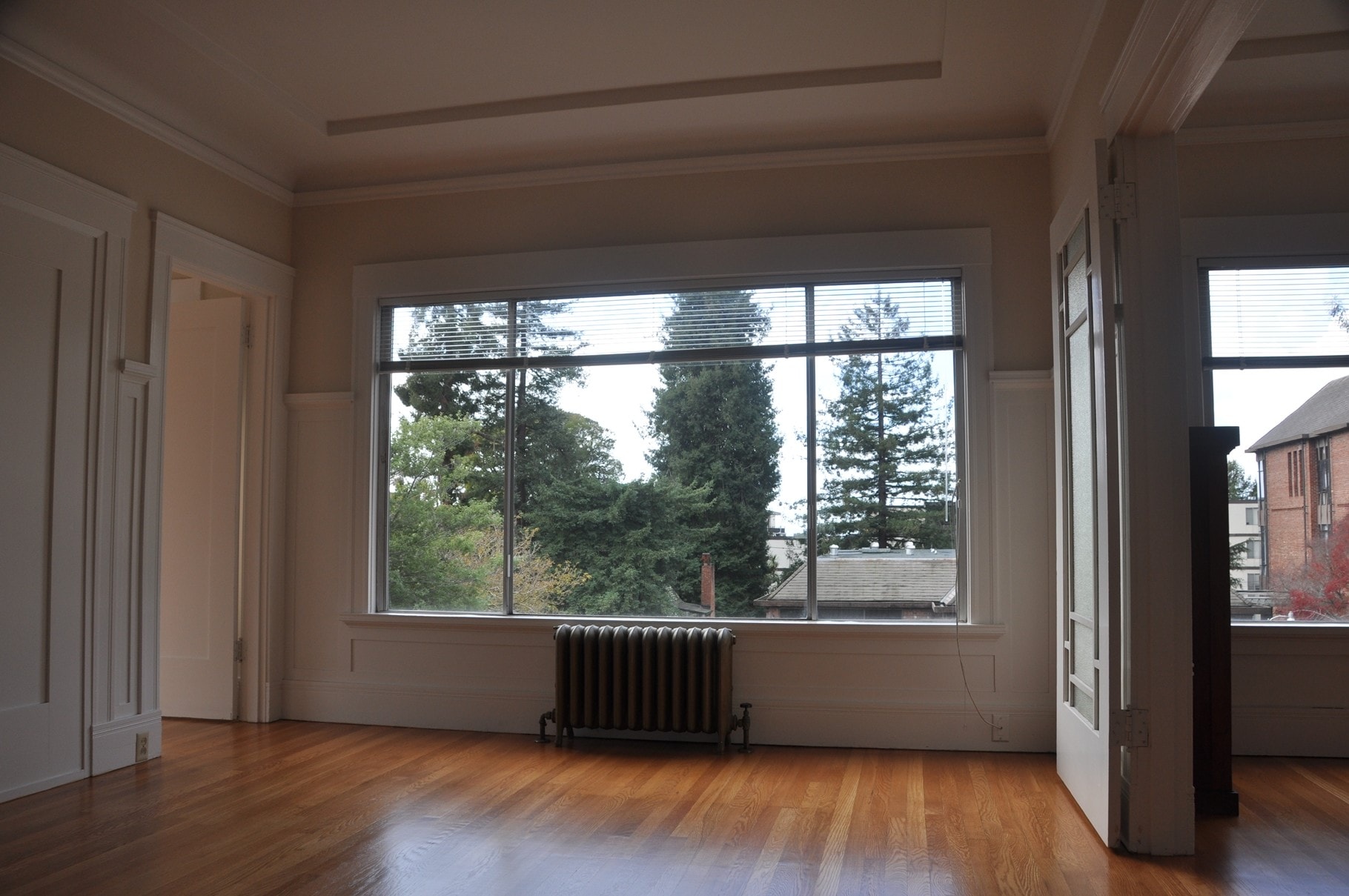 Building Photo - 2524 Benvenue Ave