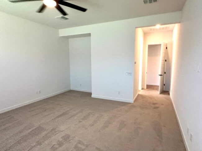 Building Photo - Fantastic "Holly" floor plan in Bella Vista Farms