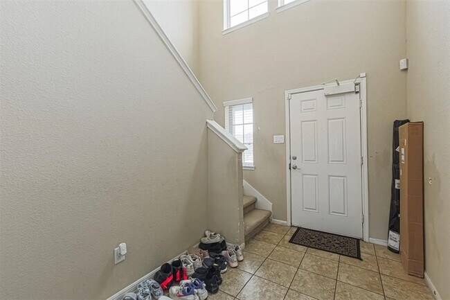 Building Photo - 9218 Adobe Sky Ct