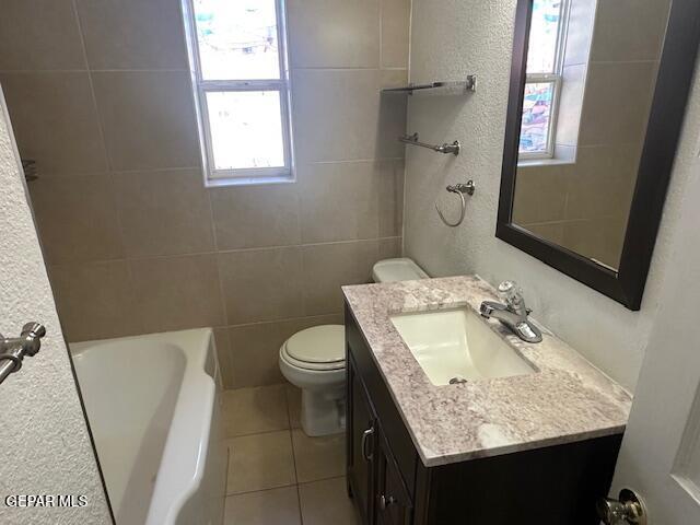 Building Photo - 3025 E Missouri Ave