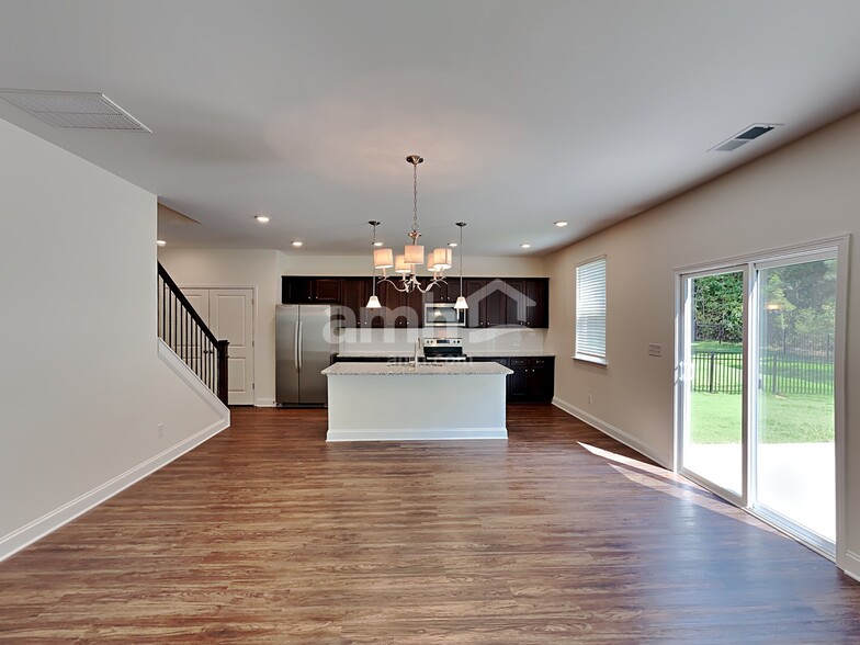 Building Photo - 1130 Bethany Dallas Dr
