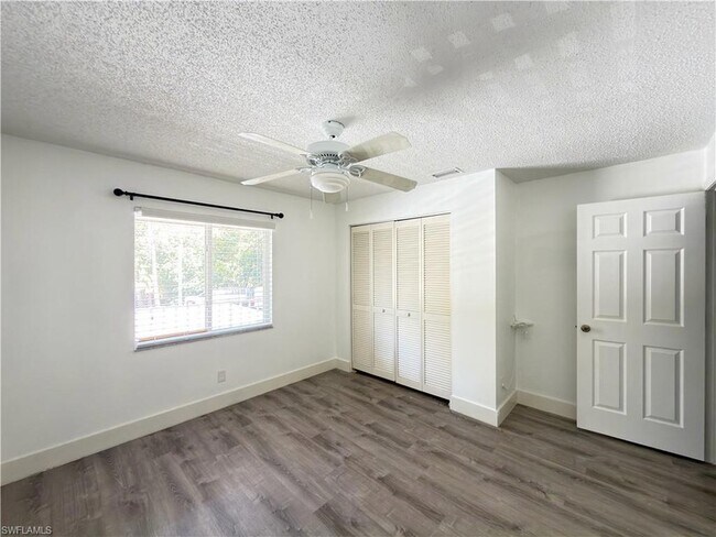 Building Photo - 3451 County Barn Rd