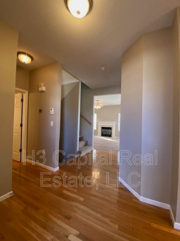 Building Photo - 621 Titan Dr