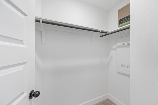 Building Photo - 21127 Coral View Dr