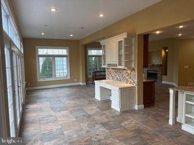 Building Photo - 2054 Madrillon Rd