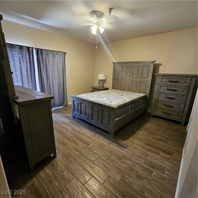 Building Photo - 833 Aspen Peak Loop