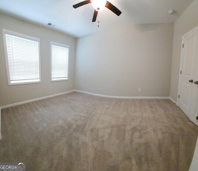 Building Photo - 171 Northaven Ave