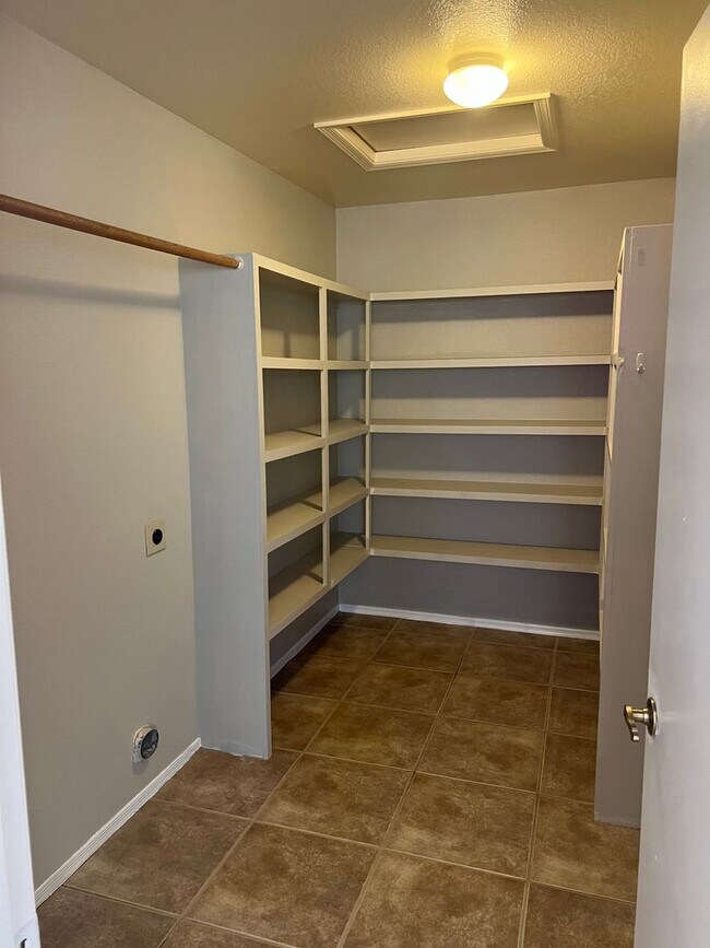 Building Photo - Fantastic 3 bed 2 bath Chandler home for Rent