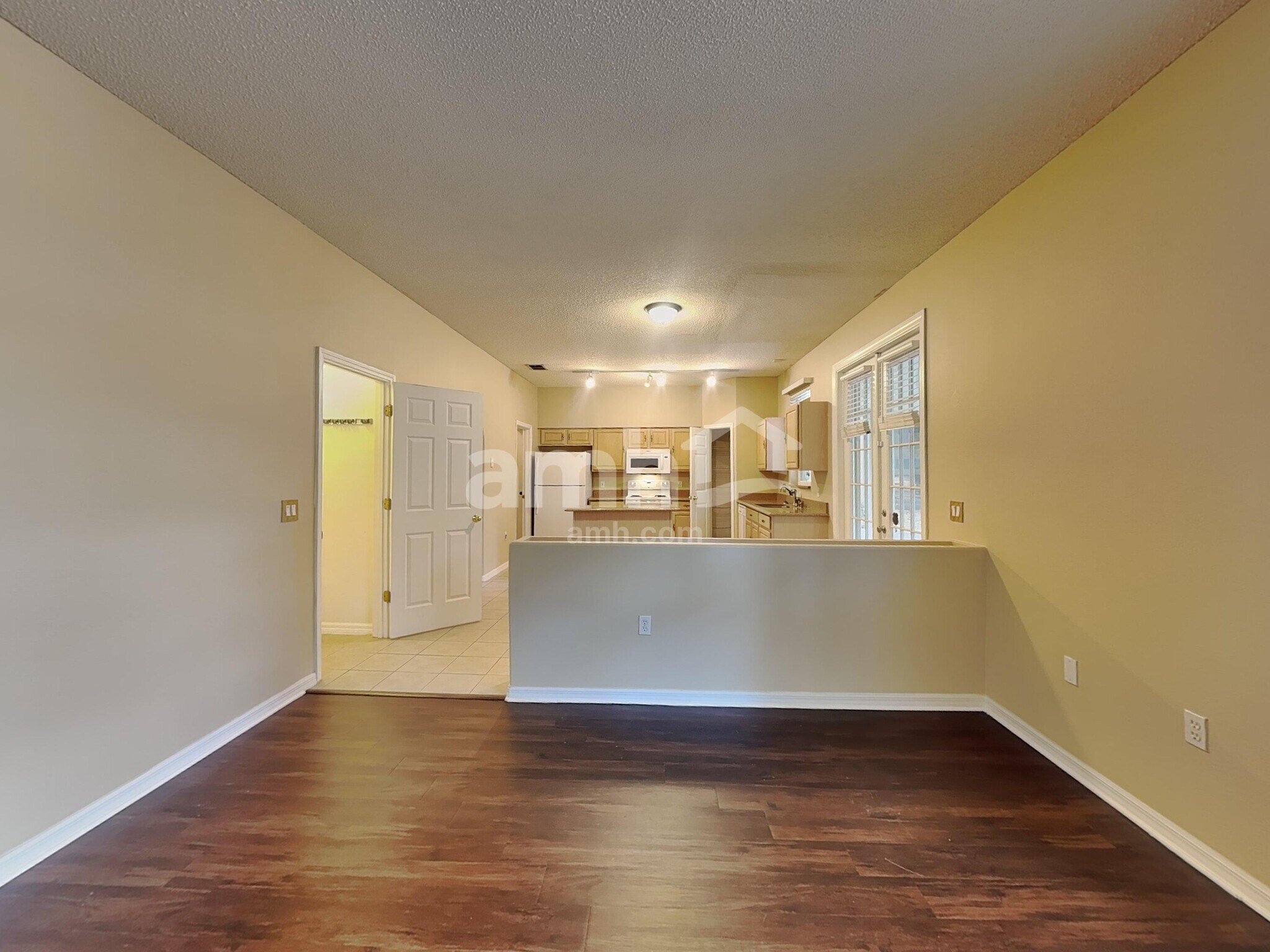 Building Photo - 138 Pine Isle Dr