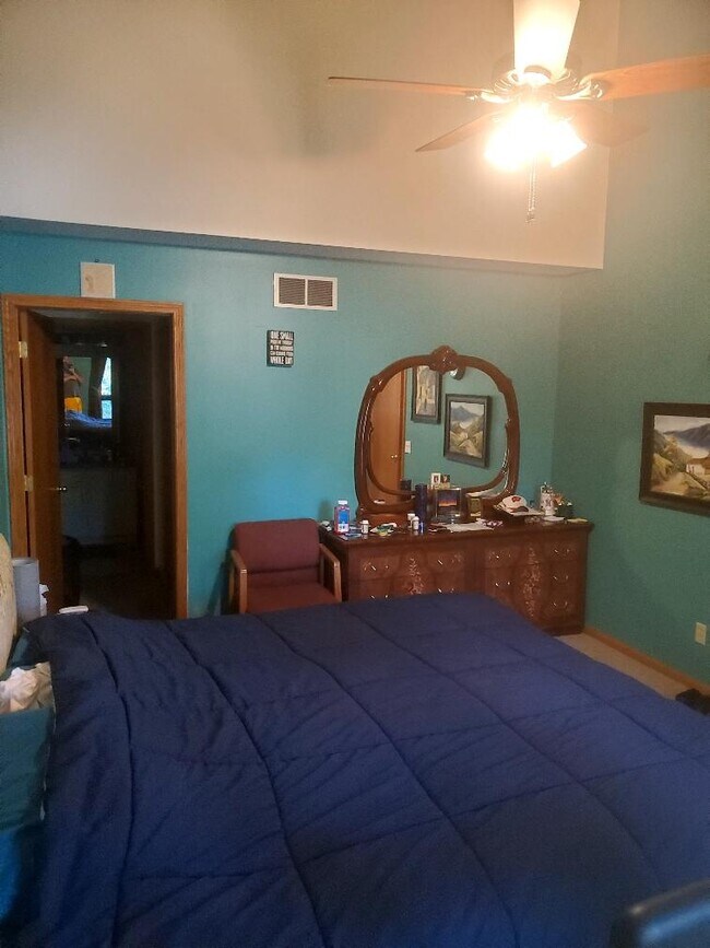 Building Photo - 8301 Blackwolf Dr