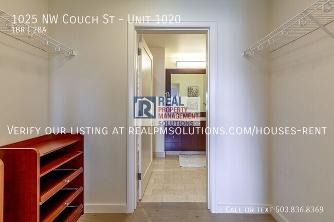 Building Photo - 1025 NW Couch St