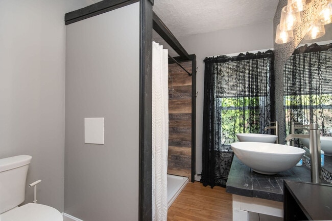 Building Photo - 7137 US-4