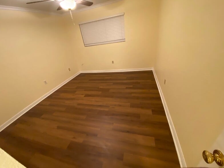 Bedroom one - 908 Lake Destiny Rd