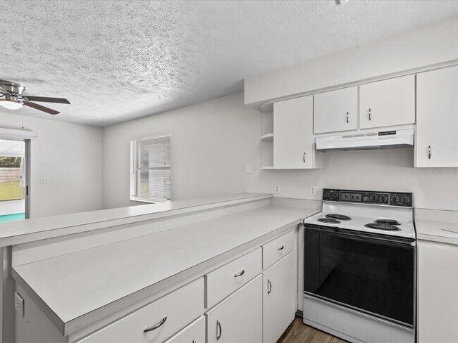 Building Photo - 14080 SE 46th Ave