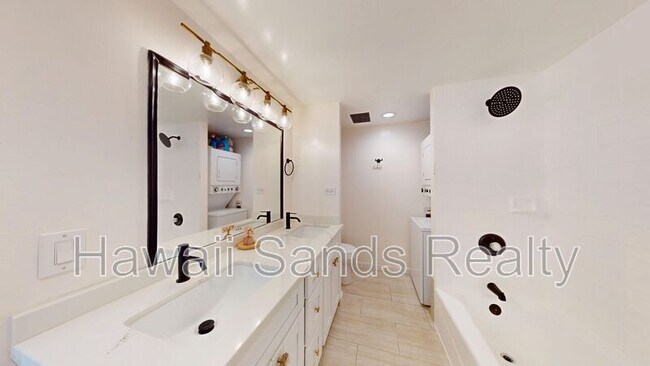Building Photo - 444 Nahua St