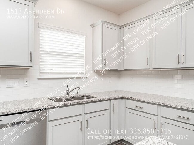 Building Photo - 1513 Aberdeen Dr
