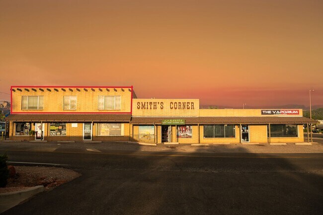 Building Photo - 2550 W State Rte 89A