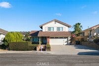 Building Photo - 20112 Divino Dr
