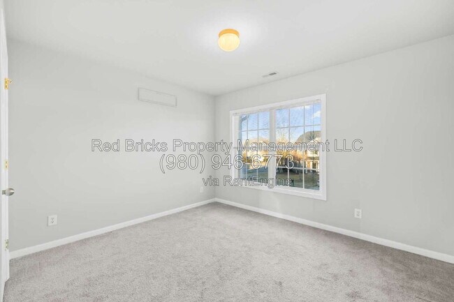 Building Photo - 1520 Tranquility Ave NW