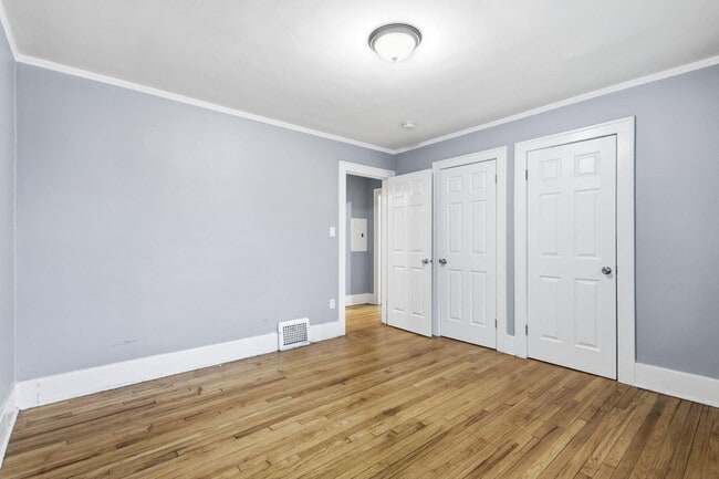 Building Photo - 1838 Markese Ave