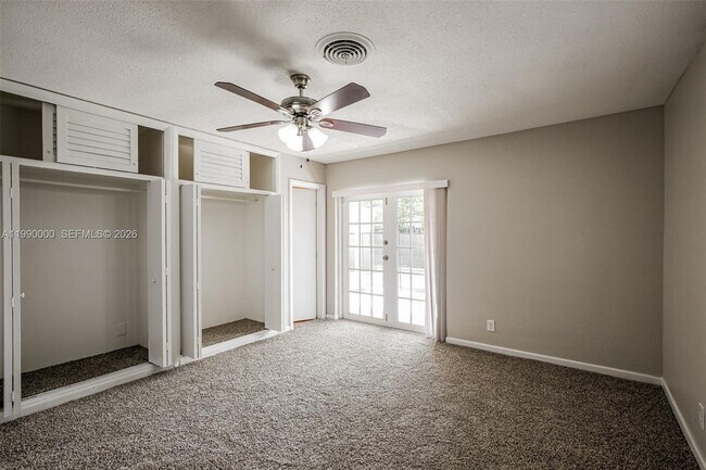 Building Photo - 5961 NW 14th Ct