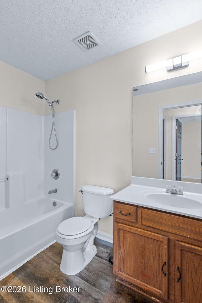 Building Photo - 5001 Middlesex Dr