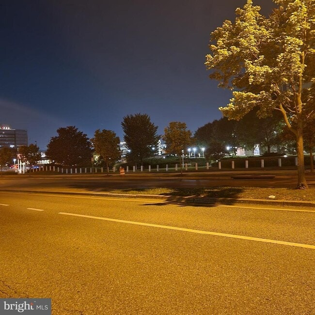 Building Photo - 4126 Hanson Oaks Dr