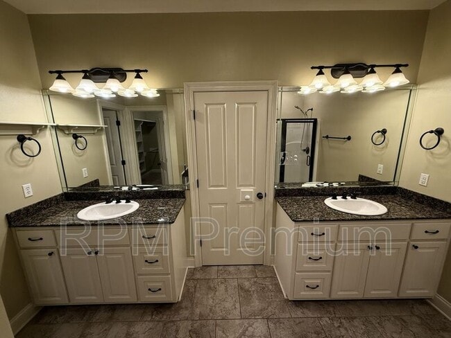 Building Photo - 17734 Spring Creek Dr