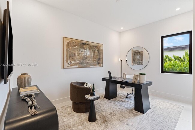 Building Photo - 14930 SW 16 Ct