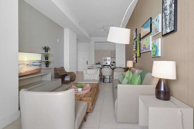 Building Photo - 4111 S Ocean Dr