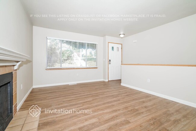 Building Photo - 2945 58th Ave NE