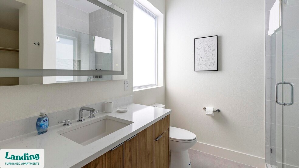 Building Photo - 2206 Arroyo Ave