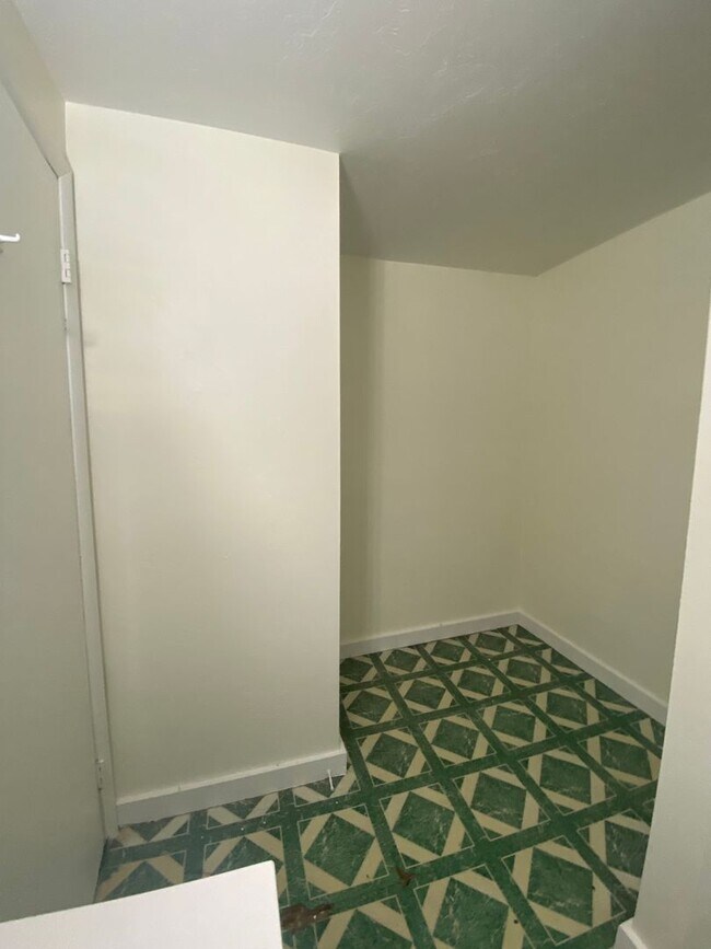 Building Photo - Charming 3 bedroom home in York, PA!