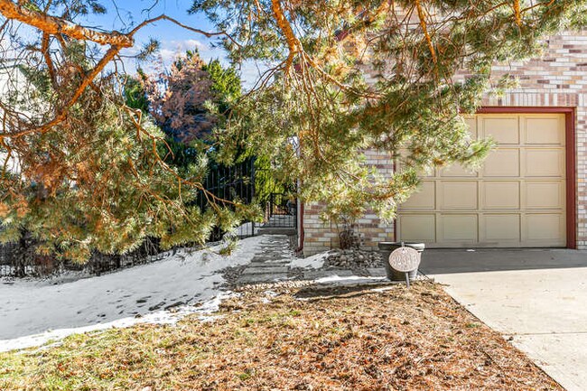 Building Photo - 3234 Taft Ct