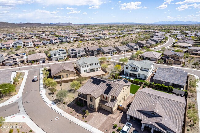 Building Photo - 12637 W Cassia Trail