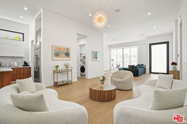 Building Photo - 12136 Clarkson Rd