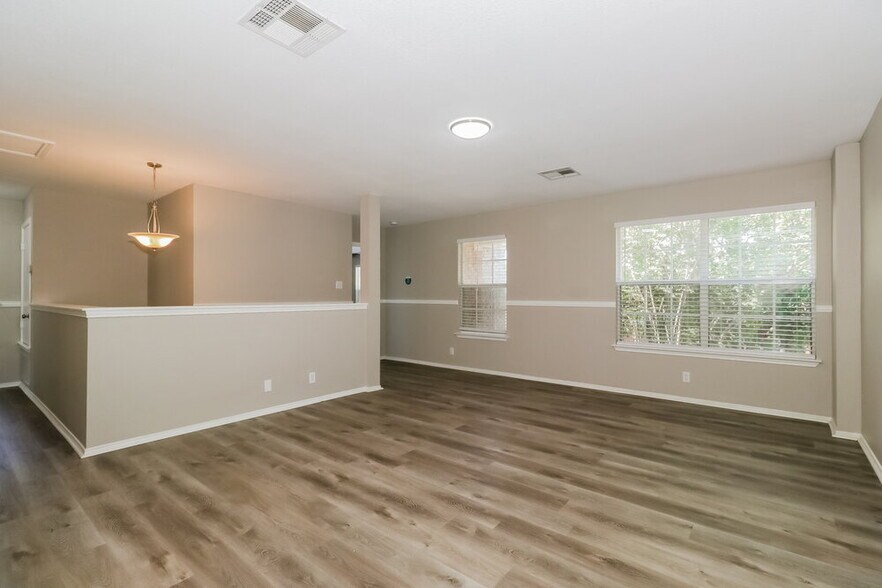 Building Photo - 504 Country Estates Dr