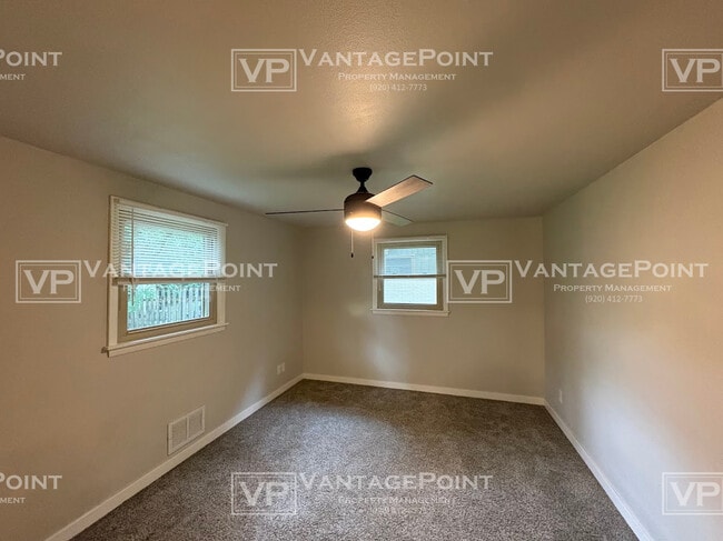 Building Photo - 1643 Birchwood Dr