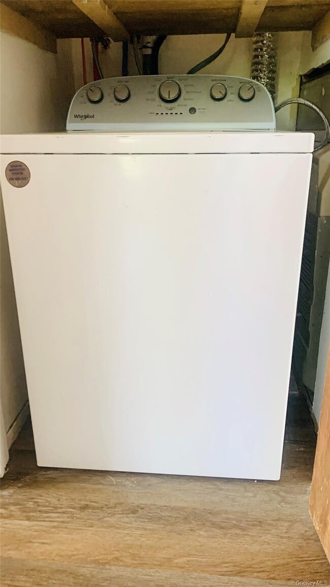 Building Photo - 351 Sierra Vista Ln