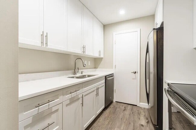 Building Photo - 12036 FL A1AAlt