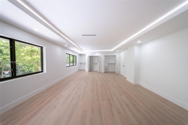 Building Photo - 6525 SW 133rd Dr