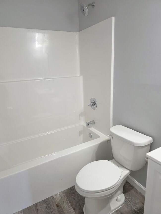 Building Photo - Ragland