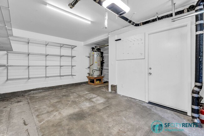 Building Photo - Bernal Heights: Remodeled Single Family Home w/ Views, Hot Tub & Solar Panels