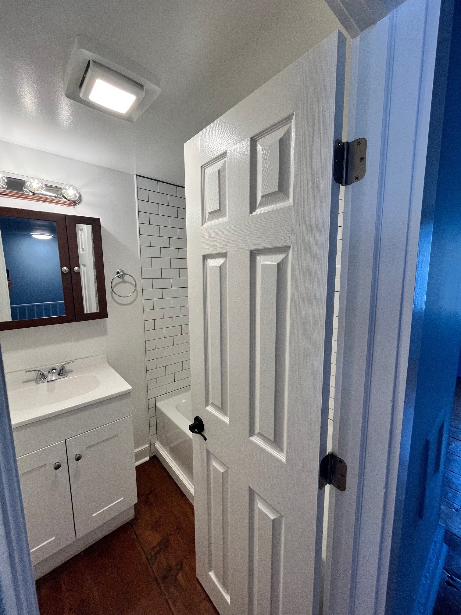 Building Photo - 612 Caroline St